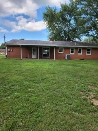 3611 Julie Dr, Franklin OH  45005-5015 exterior