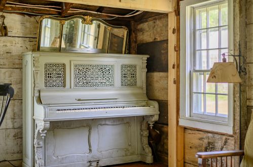 75 Massasoit Rd, Eastham MA  02642-1500 exterior