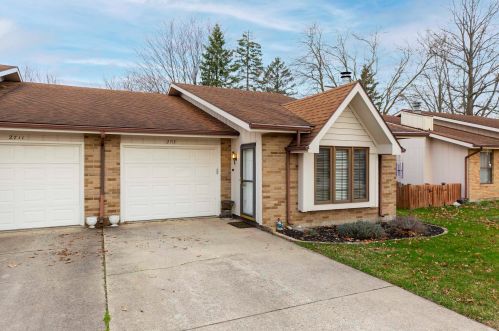 2713 Northwood Dr, Mishawaka IN  46545-3301 exterior