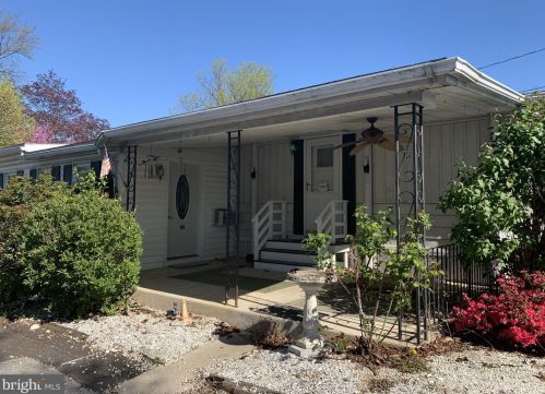 45 Kenwood Ave, Carlisle, PA 17013-3125