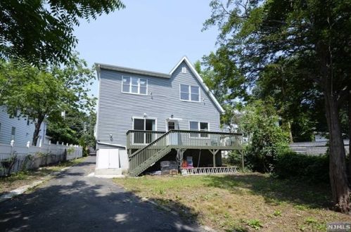 23 Hudson Ave, Ridgefield Park NJ  07660-1732 exterior