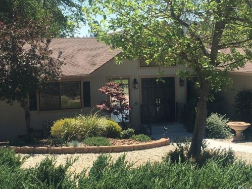 18670 Maple Leaf Ct, Middletown CA  95467-8528 exterior