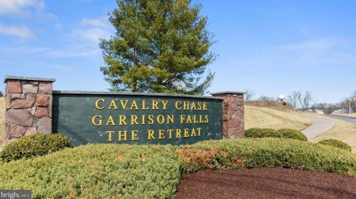 101 Brookside Ln, Gettysburg PA  17325-2026 exterior