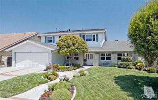 1700 Dover St, Oxnard, CA 93030-3512