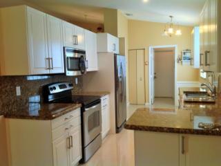 9825 Lemonwood Way, Boynton Beach FL  33437-5468 exterior