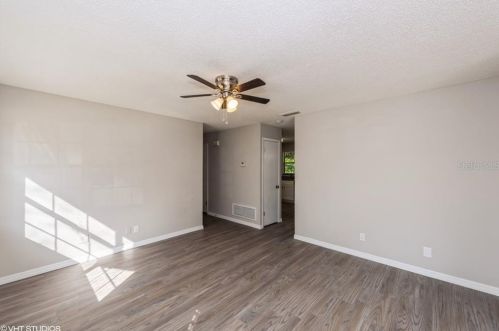 345 Collins St, Ormond Beach, FL 32174-6906