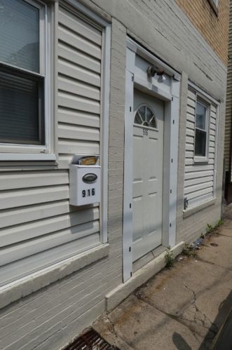 916 Penn St, Pittsburgh, PA 15215-2357