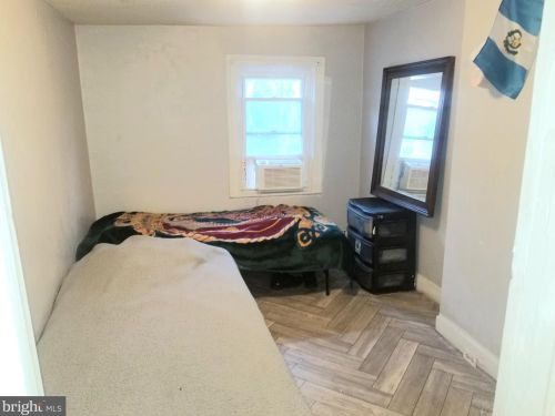 727 Cherry St, Norristown PA 19401-3926 exterior