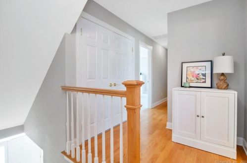 33 Blue Heron Dr, East Hampton CT  06424-1368 exterior