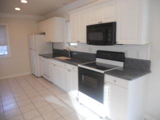 154 Beach Ave, Milford CT  06460-8024 exterior
