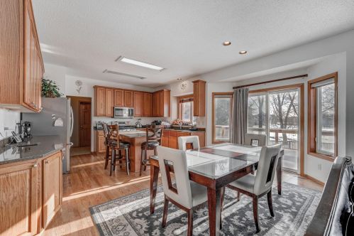 8121 9th St, Saint Paul, MN 55128-5334