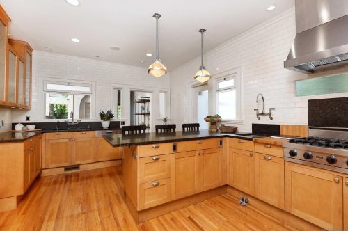 126 Spruce St, San Diego CA  92103-5525 exterior