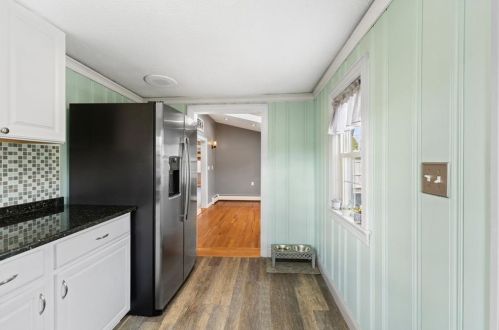 34 Homewood Ave, North Providence RI  02911-2907 exterior