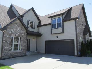 668 White Face Dr, Clarksville, TN 37040-1200