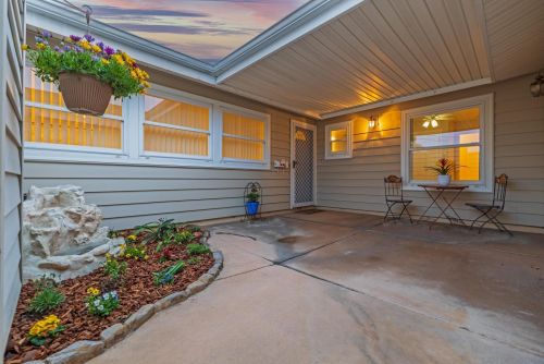 6770 Boulder Lake Ave, San Diego, CA 92119-1903