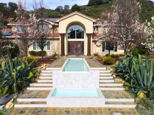 917 Pramukhs Way, San Jose, CA 95120-1643