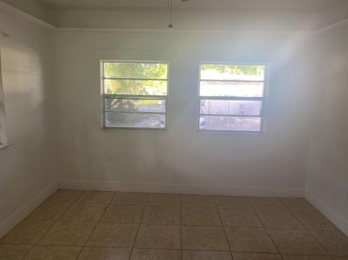 3218 Mura Dr, Fort Pierce FL  34982-6418 exterior