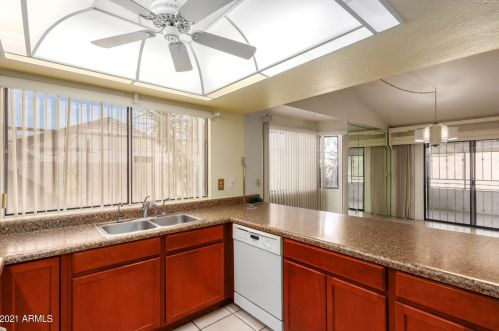 11211 67 Dr, Peoria AZ 85382-3902 exterior