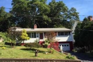 380 Farmington Ave, Waterbury CT  06710-1227 exterior