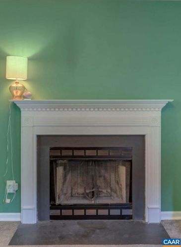 3 Watts Cir, Bybee VA  22963-2051 exterior