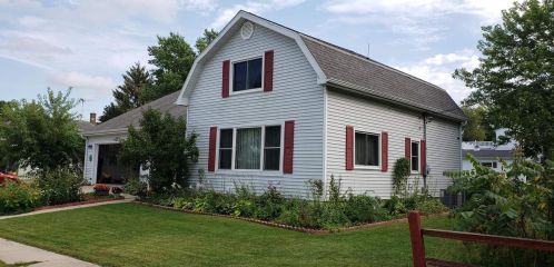 417 Ellison St, Horicon, WI 53032-1636