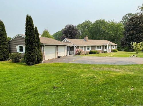 280 Bolton Center Rd, Manchester, CT 06043-7649
