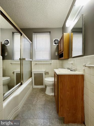 2714 31 St, Washington DC  20007-4401 exterior