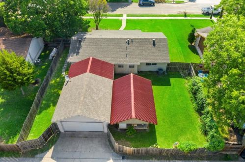111 Briarcrest Dr, Richardson TX  75081-0043 exterior
