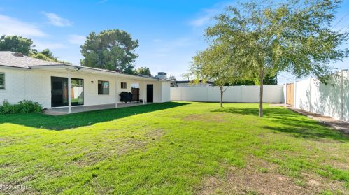 3820 Amelia Ave, Phoenix AZ 85037-2365 exterior