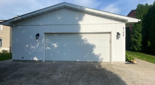 4156 Oakmont, Crown Point IN 46307-8958 exterior