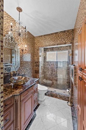 2321 Barn Swallow Ct, Elk Grove CA  95757-8140 exterior