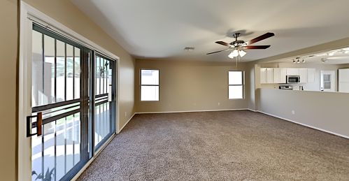 6015 Encinas Ln, Phoenix AZ  85043-6553 exterior
