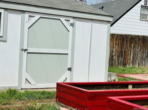 2635 Irving St, Denver CO  80219-5828 exterior