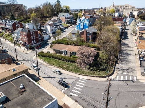 300 Wyoming St, Pittsburgh, PA 15211-1740