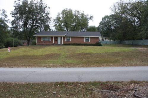 303 Shepherd St, Nashville, AR 71852-2061