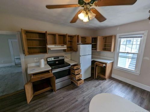34 Landry St, Bristol CT  06010-6215 exterior
