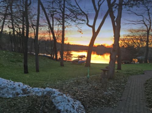 1309 Waterville Lake Rd, Oconomowoc, WI 53066-9257