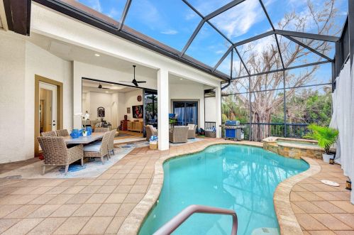 350 Gumbo Limbo Ln, Marco Island FL  34145-1865 exterior