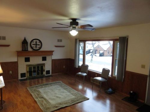 111 Palmatory St, Horicon, WI 53032-0012