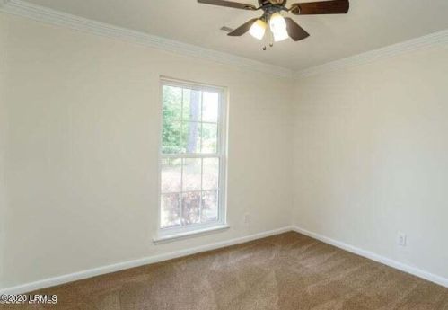 7015 Magnolia St, Beaufort SC  29906-6857 exterior