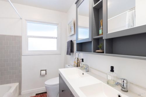 3444 Montgomery Dr, Santa Rosa CA  95405-5142 exterior