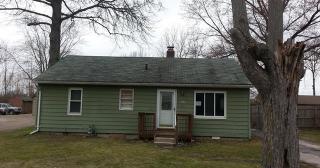 927 Carrington St, Toledo OH  43615-4156 exterior