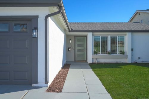 10159 Arrow Rock Ave, San Diego CA  92126-3619 exterior