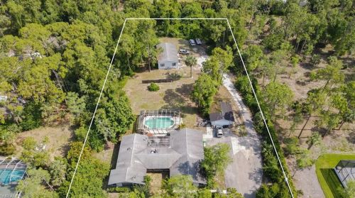 5915 Sea Grass Ln, Naples, FL 34116-5429