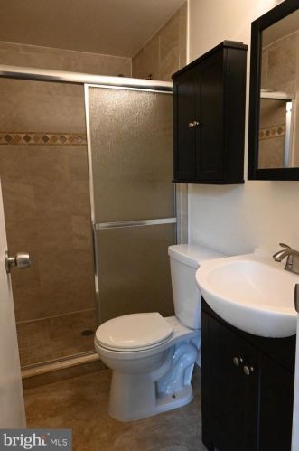 2308 Whitetail Ct, Herndon VA  20191-3018 exterior