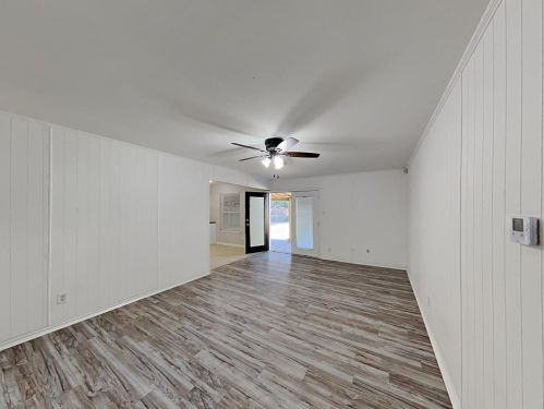 104 Jill Ann Dr, Burleson TX  76028-5610 exterior