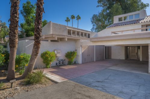 35054 Mission Hills Dr, Rancho Mirage CA  92270-1323 exterior