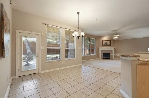 6001 Park Ln, Lewisville TX  75028-3775 exterior