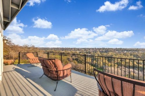 171 Dawn River Way, Folsom CA  95630-5048 exterior