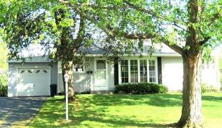 81 Locust Park, Albany, NY 12205-2313